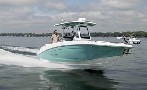 hurricane-24cc-center-console.jpg