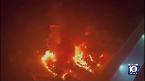 sunny-ilses-beach-marina-fire.jpg